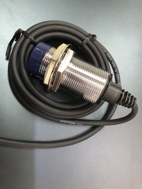 Cảm biến từ Hanyoung UP30RLD-15AC